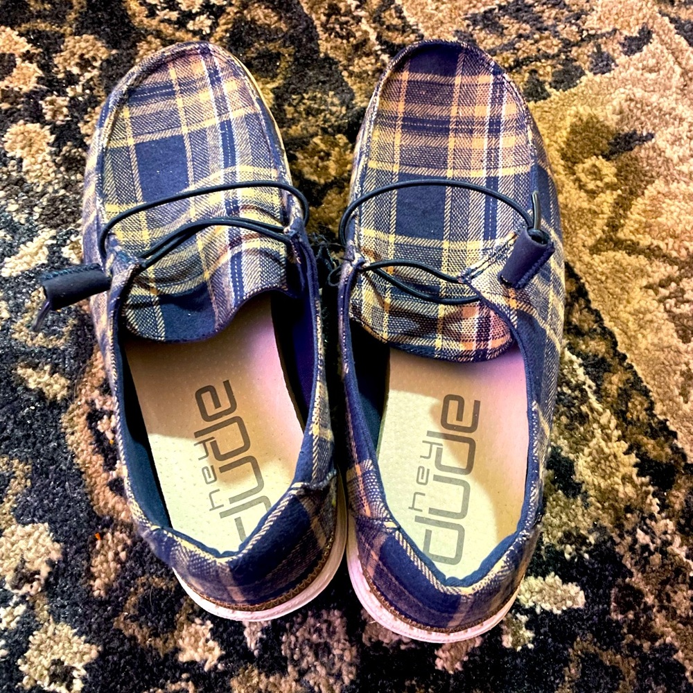 Hey Dude’s Wendy’s shoes